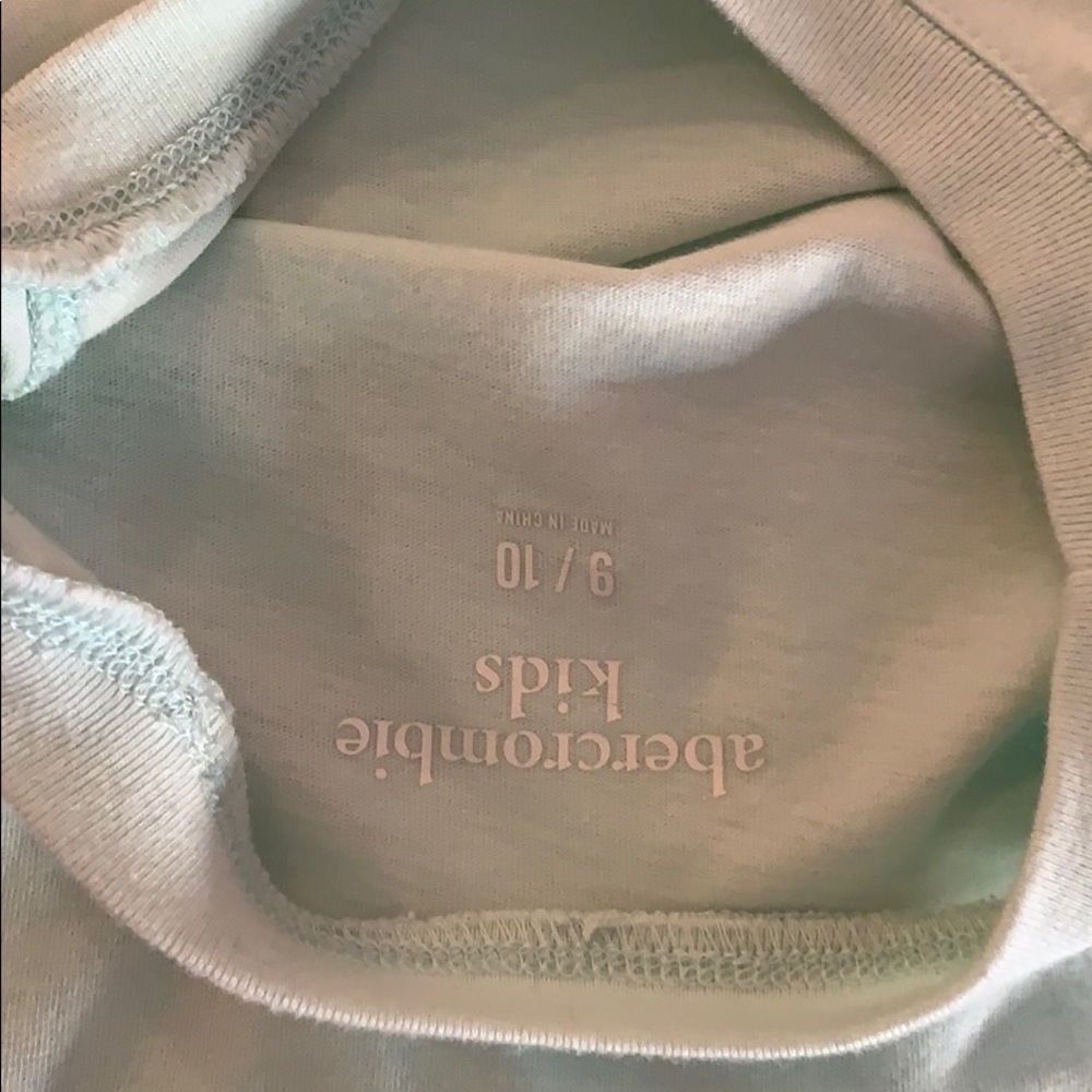 Shirt - Picture 4 of 4